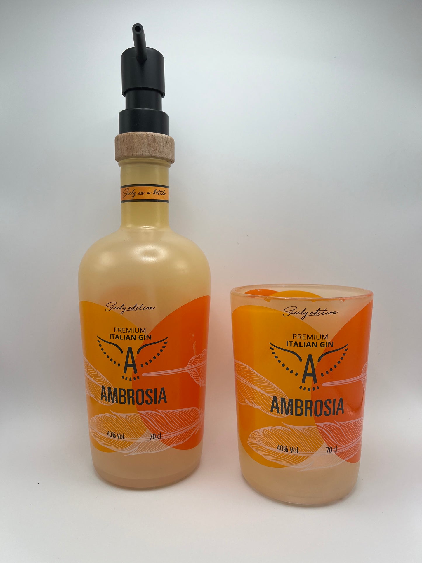 set bagno ambrosia artigianale dispenser e portaspazzolino da bottiglie riciclate
