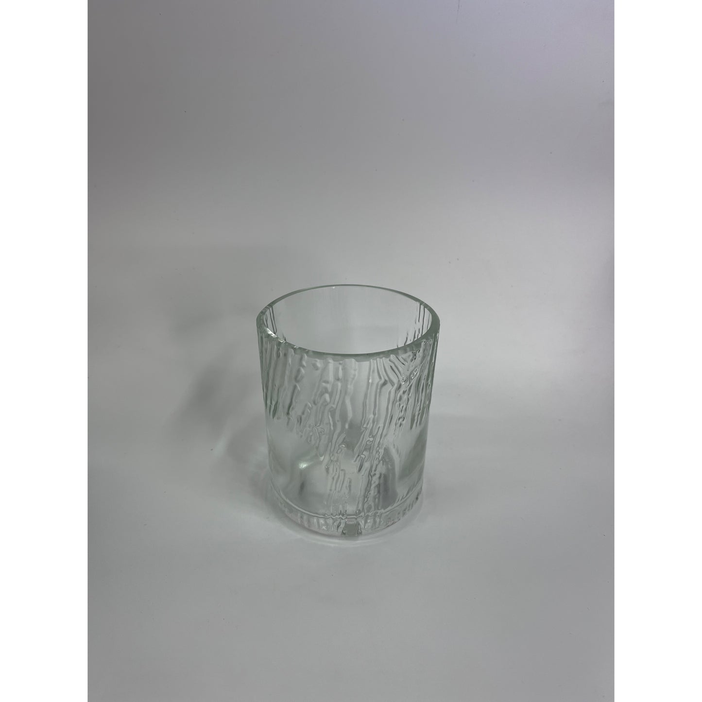 WOLF GLASS